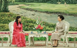 Phu nhân Tổng Bí thư, Chủ tịch nước Việt Nam - Trung Quốc cùng thưởng thức tiệc trà