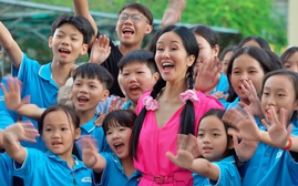 Ca sĩ Hồng Nhung chia sẻ mình mắc bệnh ung thư vú, mong muốn hành động vì cộng đồng