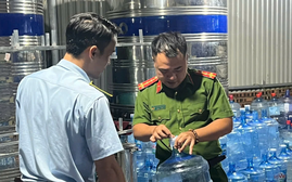 “Phù phép” nước máy thành nước Lavie giả: Tội ác đội lốt kinh doanh