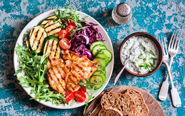 Bí mật đằng sau chế độ ăn Địa Trung Hải giúp sống thọ hơn