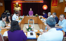 Hội đồng xét chọn Giải thưởng “Nhân tài Đất Việt” 2025 bỏ phiếu chọn công trình tiêu biểu trao giải