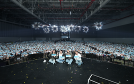 Mãn nhãn với buổi biểu diễn "The DECADE" của DAY6 tại Việt Nam