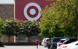 Tập đoàn bán lẻ khổng lồ ở Mỹ tiến hành sa thải lớn
