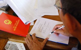 Hà Nội yêu cầu dừng nộp hồ sơ giấy liên quan đến thủ tục sổ đỏ