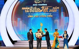 Anh hùng lao động Nguyễn Quang Mâu tự hào nhận Giải Cống hiến - Giải thưởng Nhân tài Đất Việt 2025