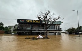 Khả năng xuất hiện 1 đợt lũ - Nghệ An, Hà Tĩnh, Quảng Trị khẩn trương triển khai đảm bảo an toàn đê điều