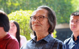 Hoạ sĩ Phạm Tuấn Dũng và đam mê hội hoạ bất tận với "Khoảnh trời riêng"