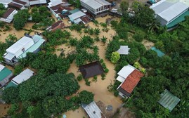 Áp thấp nhiệt đới có thể mạnh lên thành bão số 16 gây mưa lớn từ Huế đến Khánh Hòa