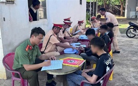 “Tóm gọn” 2 nhóm thkenh truc tiep bong dah niên chuẩn bị tổ chức đua xe trái phép trong ngày lễ 30/4