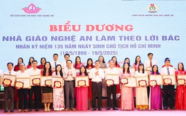 Biểu dương 135 giáo viên "Nhà giáo Nghệ An làm theo lời Bác"