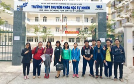Sáng 1/6, hai trường chuyên tại Hà Nội bắt đầu thi vào lớp 10