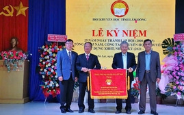 Tổng kết 5 năm công tác khuyến học, khuyến tài và kỷ niệm 25 năm ngày thành lập Hội Khuyến học tỉnh Lâm Đồng