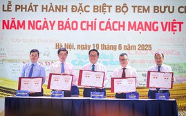 Chiêm ngưỡng Bộ tem đặc biệt kỷ niệm 100 năm Ngày Báo chí Cách mạng Việt Nam