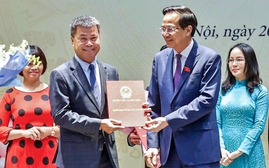 Ông Nguyễn Văn Bá làm Tổng Biên tập Báo VietNamNet thuộc Bộ Dân tộc và Tôn giáo