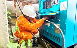 Lào Cai lắp đặt máy phát điện dự phòng tại các điểm thi ở vùng cao đề phòng mưa bão