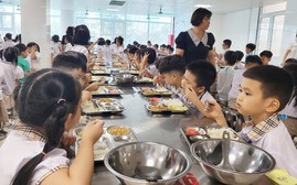 Hà Nội: Dự kiến chi hơn 3.000 tỉ đồng hỗ trợ bữa ăn bán trú cho học sinh tiểu học