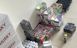 Bắt giữ, khởi tố 14 đối tượng trong đường dây mua bán thuốc lá điện tử tại Hà Nội