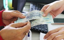 Bộ Nội vụ hướng dẫn về tiền lương, phụ cấp sau sắp xếp bộ máy, tổ chức chính quyền địa phương 2 cấp