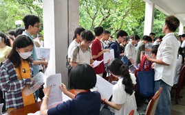 Cảnh báo loạt chiêu lừa đảo nhắm vào tân sinh viên Bách khoa mùa nhập học