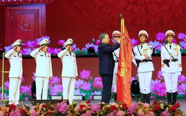 Tặng thưởng Huân chương Sao Vàng lần thứ 5 cho lực lượng Công an nhân dân