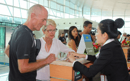Người nước ngoài thuộc diện đặc biệt như thế nào được miễn thị thực tại Việt Nam?