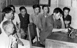 Tình người trong nỗi đau chung!