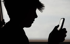 Giải cứu nam sinh bị bắt cóc "online", cảnh báo phụ huynh có con đi học xa
