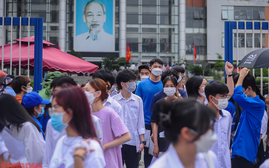 Trường chuyên: Đào tạo nhân tài hay xóa bỏ vì cân bằng giáo dục?