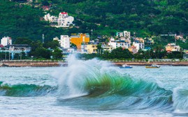 Nguy cơ mưa dông, lốc xoáy và gió giật mạnh trên biển