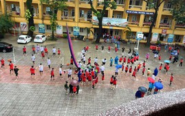 Toàn bộ học sinh Hà Nội nghỉ học ngày 1/10, các trường chủ động phương án học tập khi mưa bão