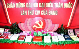 Lào Cai trưng bày hơn 300 ấn phẩm, tư liệu quý về Đảng, Bác Hồ và đất nước