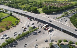 Cấm ôtô quay đầu tại đoạn ngã ba chân cầu vượt Cổ Linh từ 25/1