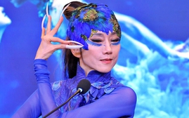 Vũ kịch "Khổng Tước - The Peacock Hanoi 2026" trình diễn tại Hà Nội