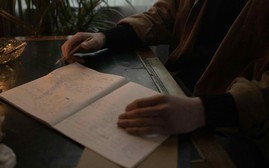 Giáo viên sửa bài kiểm tra, hạ điểm số học sinh là hành vi lệch chuẩn đạo đức nhà giáo