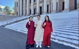 Ba gương mặt trẻ Việt Nam góp tiếng nói tại hội nghị học thuật Harvard