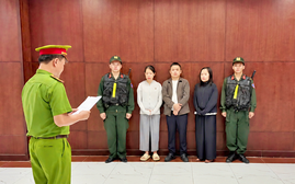 3 đối tượng buôn bán thực phẩm giảm cân chứa chất cấm với Ngân 98 bị khởi tố