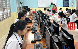 Các trường trung học cơ sở, trung học phổ thông được tổ chức kiểm tra định kì trên máy tính