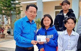 Dòng họ người Mông hiếu học ở vùng biên giới xứ Thanh