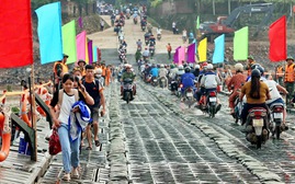 Bắc cầu phao sông Lô thần tốc, Đại tướng Phan Văn Giang biểu dương lực lượng bắc cầu