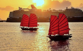 Thuyền ba vách - cánh buồm đỏ thắm trên vịnh Hạ Long đưa vào khai thác du lịch