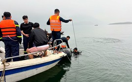 Chìm tàu hồ Thác Bà: Đặc công Lữ đoàn Hải quân 126 tìm thấy một nạn nhân