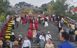 Trên 1,1 triệu lượt du khách đến Quảng Ninh trong 8 ngày nghỉ Tết