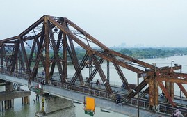 Phát hiện hư hỏng tại nhịp cầu Long Biên