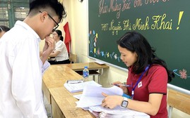 Tuyển sinh lớp 10: Hà Nội bỏ phân tuyến, liệu có tình trạng "tuyển sinh tràn tuyến"?