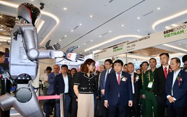 84 công nghệ cao ưu tiên đầu tư: Việt Nam đặt trọng tâm vào AI, bán dẫn và robot