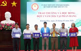 Quỹ Khuyến học, khuyến tài Khánh Hòa trao hơn 700 suất thưởng và học bổng đợt I năm 2026