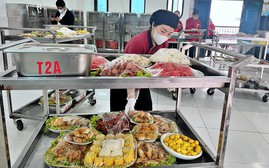 Trường mầm non học phí đắt đỏ lên tiếng khi bị kiểm tra và bị phụ huynh tố bớt xén khẩu phần ăn