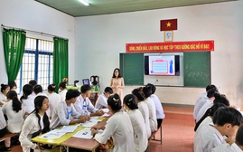 Sắp tới giáo viên sẽ được chấm điểm theo tháng, theo quý?