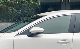 Phát hiện bé gái hơn 2 tuổi tử vong trong ô tô