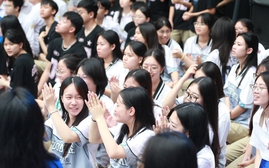 Trường công treo thưởng 50 triệu đồng cho thủ khoa đầu vào lớp 10